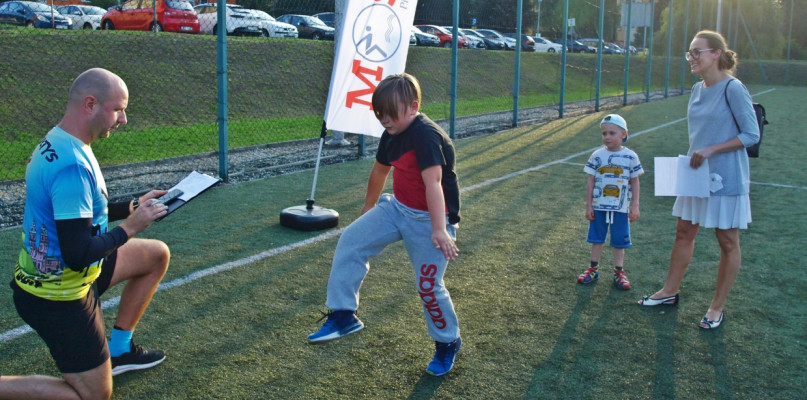 Dzieci rywalizują w różnych konkurencjach i kategoriach wiekowych. Fot. Archiwum Łukasza Ściebiorowskiego.