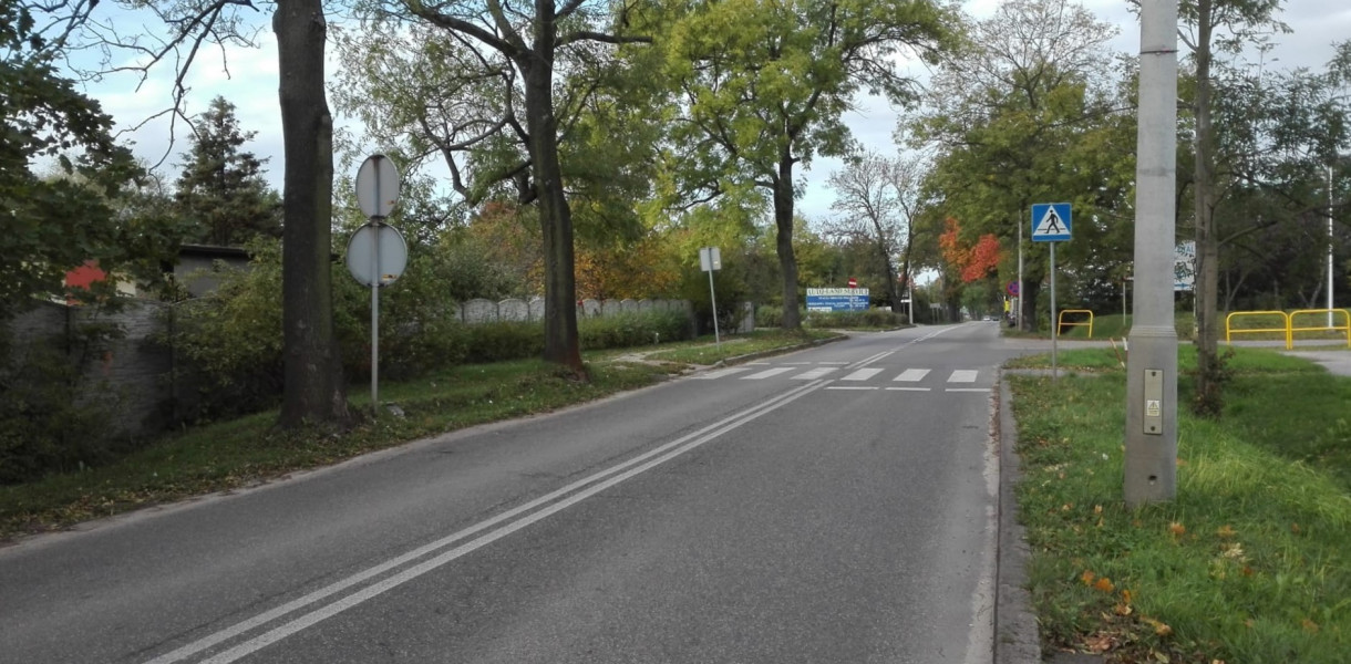 Ulica Pyskowicka od lat czeka na remont. Fot. Agnieszka Reczkin 