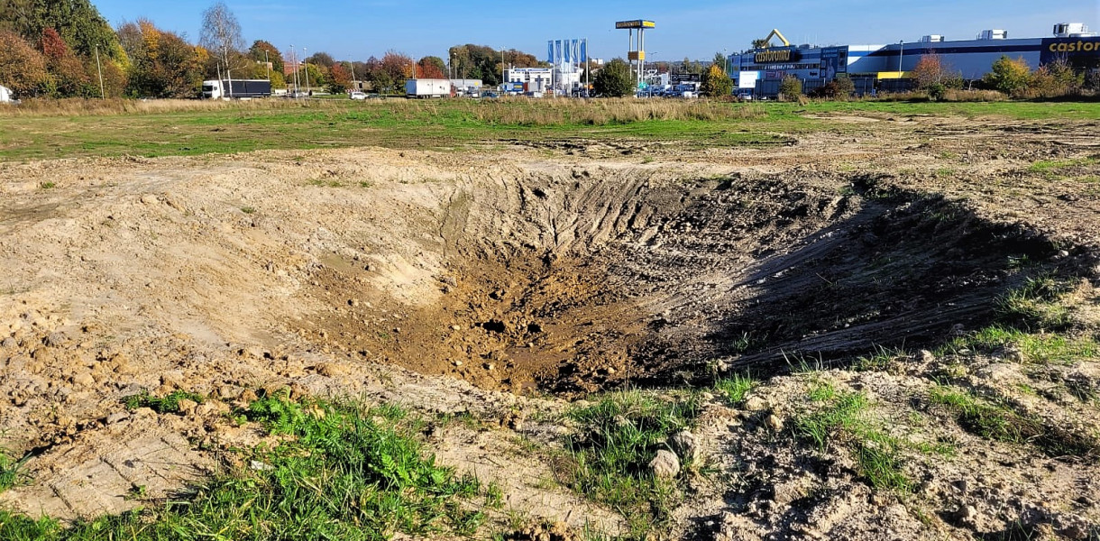 Tarnowskie Góry. Nowe zapadliska koło hali sportowej? Prezes Fajer wyjaśnia. Fot. Archiwum Czytelnika