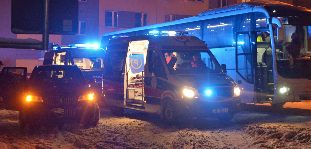 Tarnowskie Góry. Autokar wjechał w BMW. W środku małe dziecko. Fot. Jarosław Myśliwski