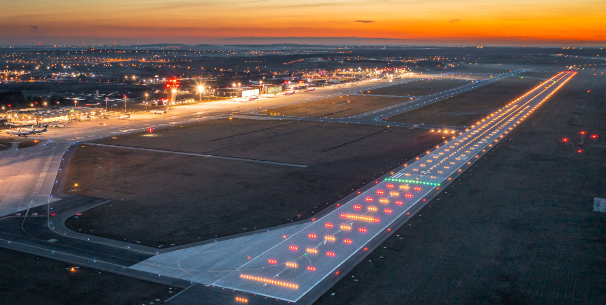  Katowice Airport pobił rekord. Tylu pasażerów jeszcze tu nie obsłużono. Fot. Piotr Adamczyk