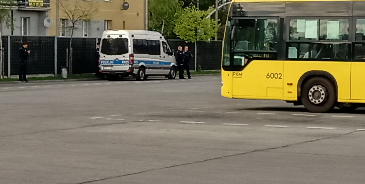 Tarnowskie Góry. Pasażer nie reaguje na nic - zawiadomiono policję