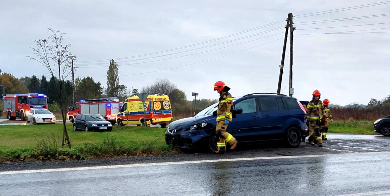 Tarnowskie Góry. Wypadek na Obwodnicy. 20-latek trafił do szpitala. Fot. Agnieszka Reczkin