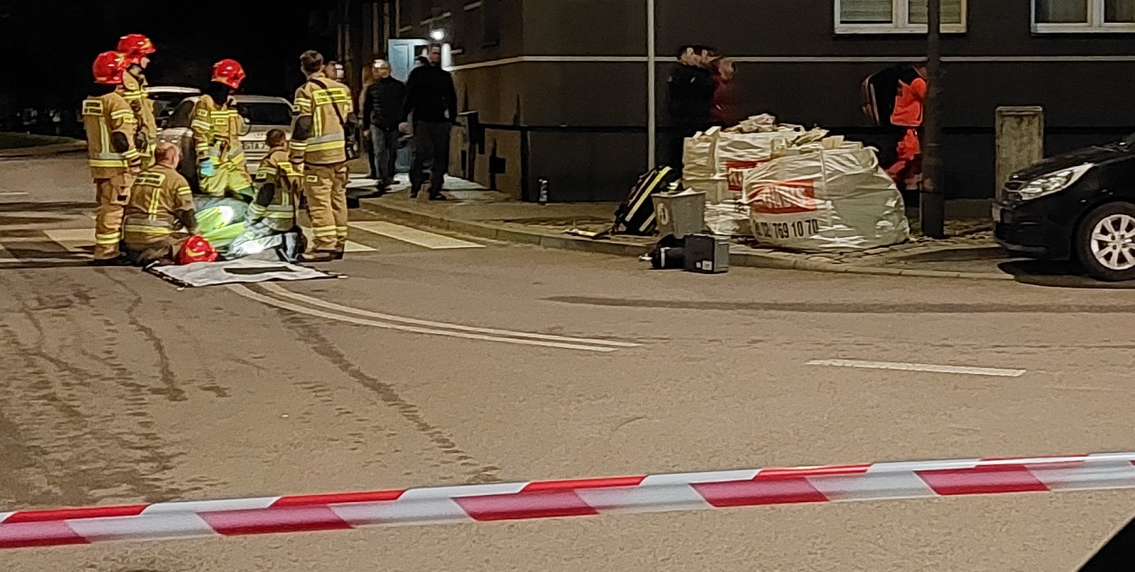 Tarnowskie Góry. 16-latek dostał ataku szału i chciał skakać z trzeciego piętra. Fot. Jarosław Myśliwski