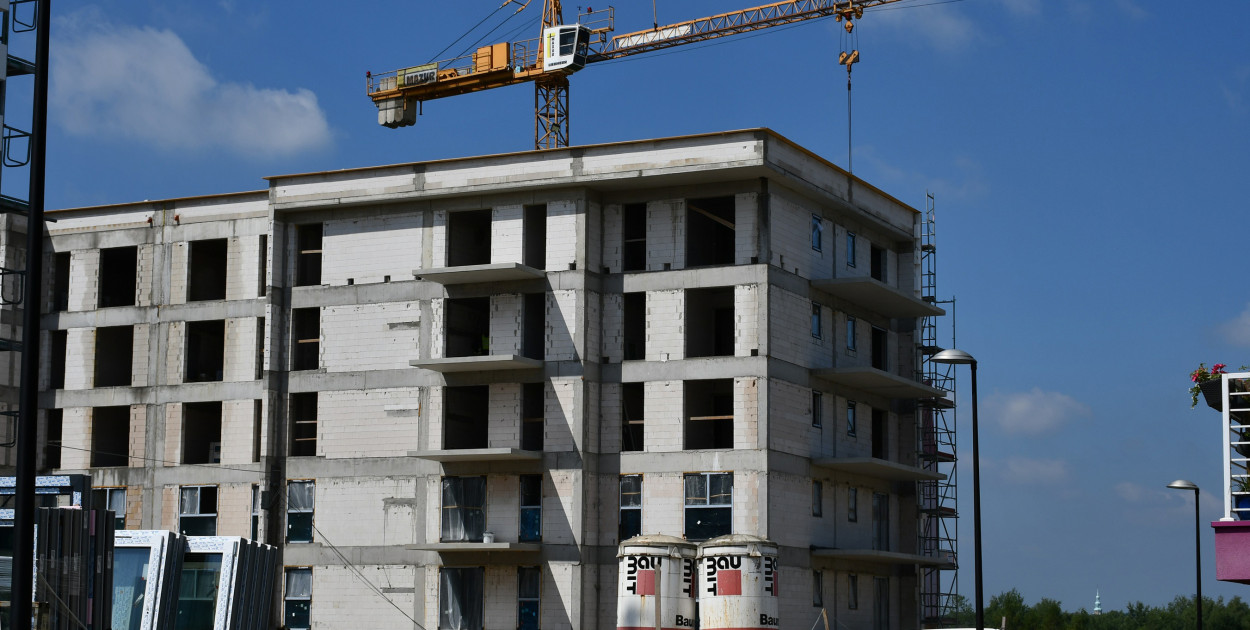 Budowa bloków SIM Śląsk w Tarnowskich Górach. Fot. Alicja Jurasz