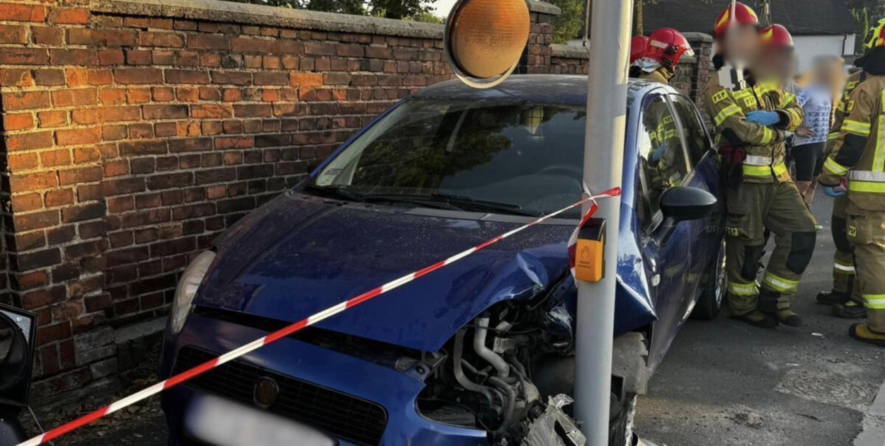 Kolizja na skrzyżowaniu w Tarnowskich Górach. Fot. Archiwum policji