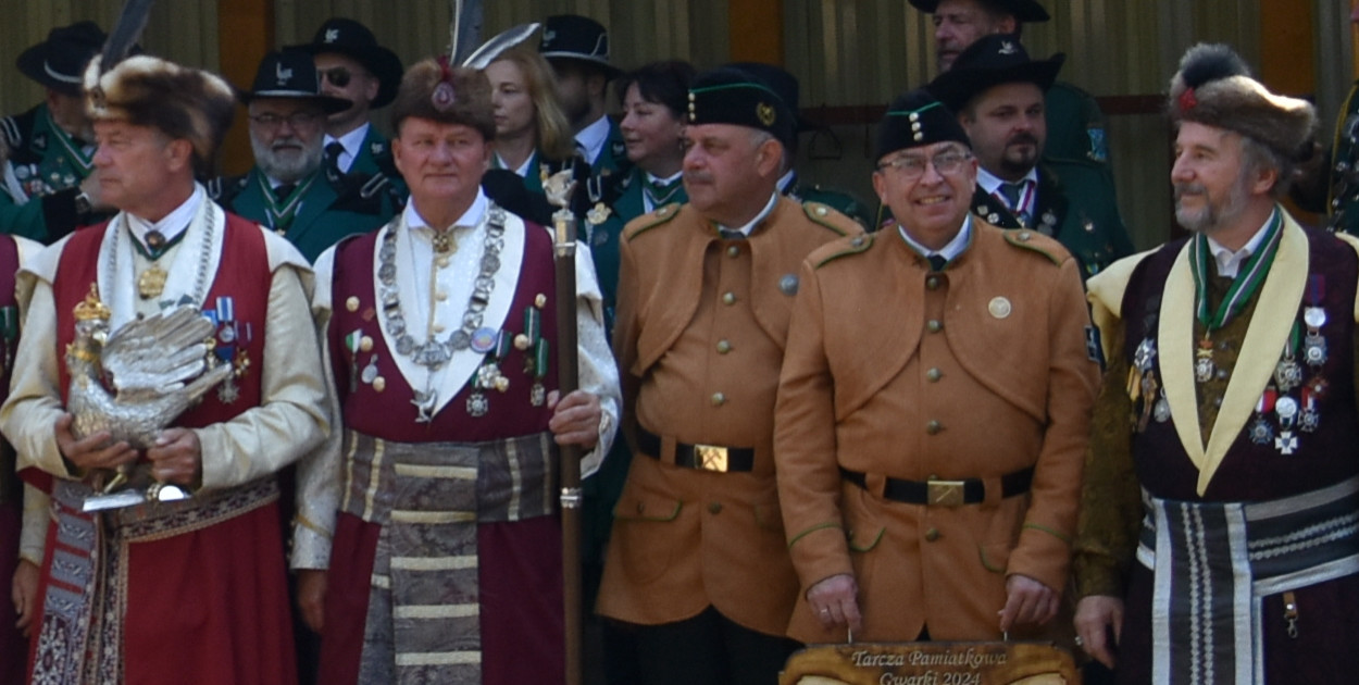 Do tarczy i do kura. Turniej strzelecki z okazji Gwarków. Fot. Kurkowe Bractwo Strzeleckie w Tarnowskich Górach