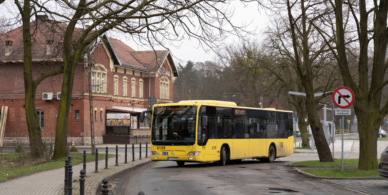 Przedsiębiorstwo Komunikacji Metropolitalnej w Świerklańcu sprzedaje pięć 12-letnich autobusów. Fot. Archiwum PKM