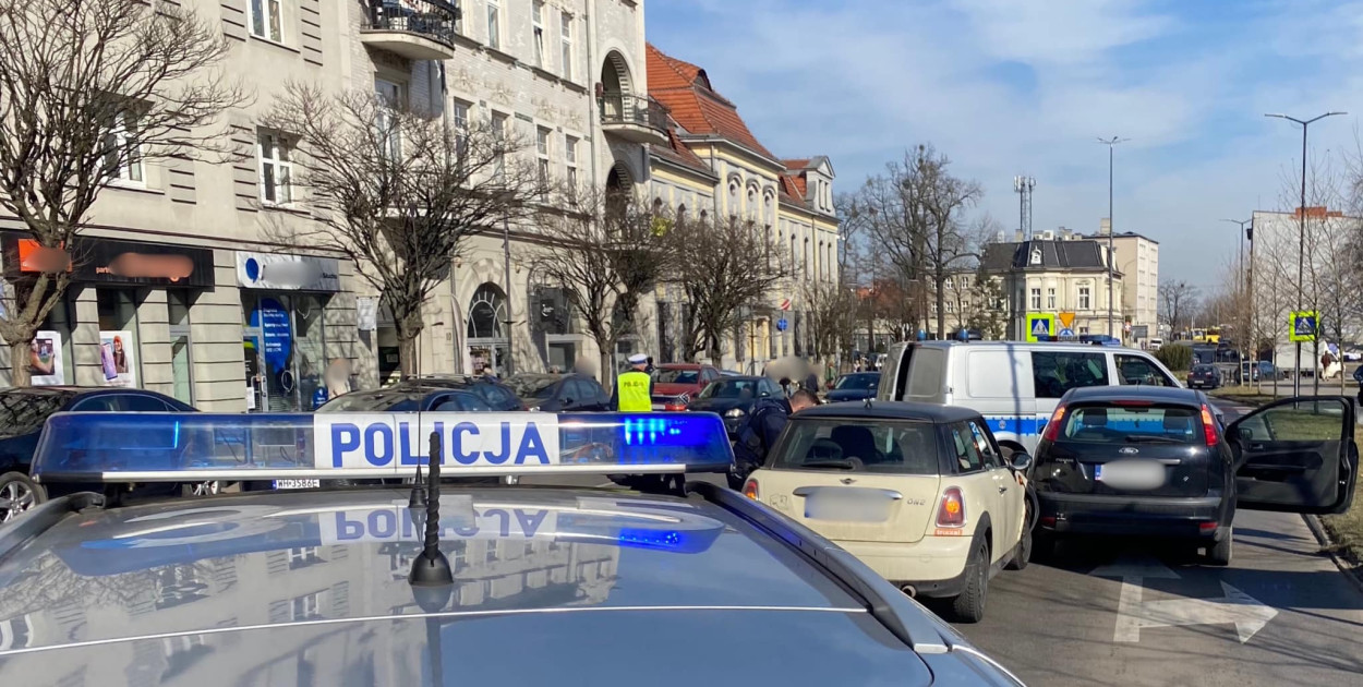 Kolizja na ul. Piłsudskiego w Tarnowskich Górach. Fot. Archiwum policji