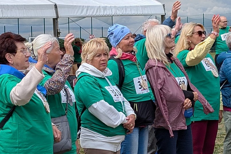 Silver-Run w Ożarowicach. Seniorzy na trasie