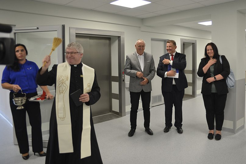 Tarnowskie Góry. Oddział oddany do użytku  przed teminem