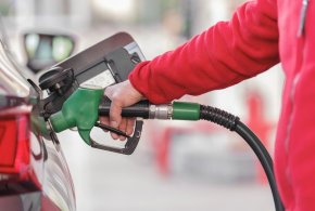 Ceny paliw. Kierowcy nie odczują zmian, eksperci mówią o "napiętej sytuacji"-50197