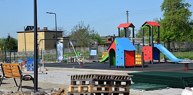 Zaglądamy na budowę placu zabaw w Pniowcu [FOTO]-50497