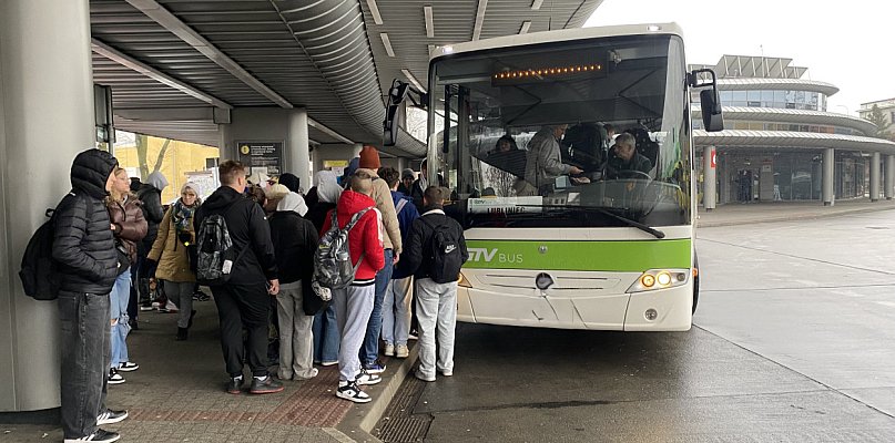 Włodarze: burmistrz Arkadiusz Czech nie pomaga w rozwiązaniu problemu  - 56294