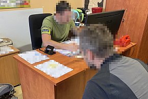 Tarnowskie Góry. Pobicie mężczyzny przed sklepem, sprawcy zatrzymani-56489