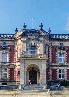 Zwiedzanie Pałacu Kawalera