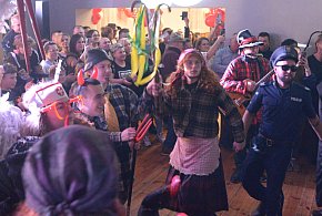 Wodzenie niedźwiedzia w Łubiu i Kopienicy. Tradycja nie do zatrzymania