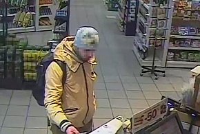 Tarnowskie Góry. Płacili cudzą kartą w sklepach. Zatrzymała ich policja