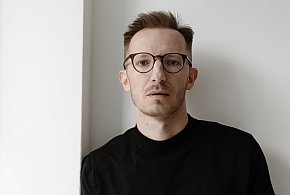 Nikt nie rodzi się pisarzem. „Szeleścidło”, trzecia powieść Maruszewskiego