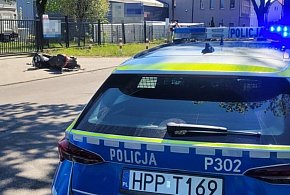 Tarnowskie Góry. Wywrotka na motorowerze, mężczyzna w szpitalu