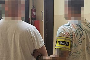 Złodziejski duet. Upatrzyli sobie drogerię w Radzionkowie