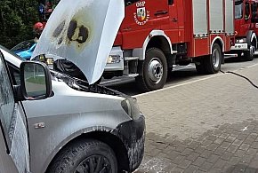 Pożar Volkswagena. Pomogli pracownicy i ochroniarz