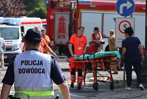 Wybuch paczki na portierni szpitala oraz ewakuacja poszkodowanych. Ćwiczenia