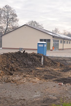 Powiat tarnogórski. Budowa marketu Dino-31537