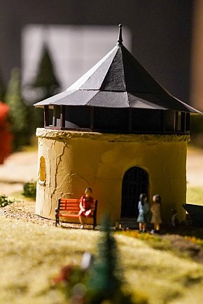 Dworzec Kultury w poczekalni-31578