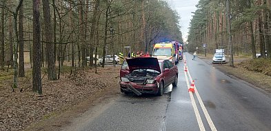 Powiat tarnogórski. Zderzenie aut, ruch wahadłowy