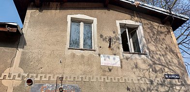 Repty Śląskie. Nie tylko krzyż jest w opłakanym stanie