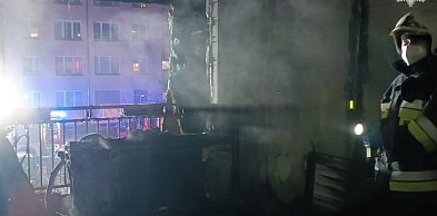 Duży pożar na osiedlu, studniówki, awanse nauczycieli. Podsumowanie