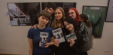 Zdolna młodzież. Dwie wystawy w pałacu