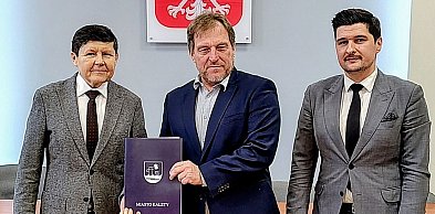 Powiat tarnogórski. Nowe kąpielisko już przed wakacjami. Będzie pomost i...