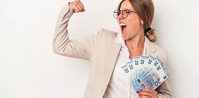 Jak planować domowy budżet, aby nie wpaść w spiralę zadłużenia?