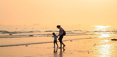 Planujesz podróż z dzieckiem z Tarnowskich Gór za granicę? Sprawdź, czym jest EKUZ