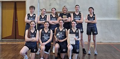 Tarnowskie Góry. Koszykarki ze Staszica w półfinale