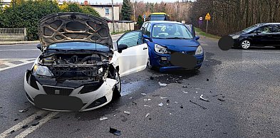 Tarnowskie Góry. Wjechała Seatem w Renault. Poranne utrudnienia