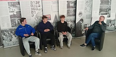 Historia na instagramie. Licealiści przełamują stereotypy