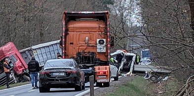 Świerklaniec. Wypadek na DK 78. Jedna osoba nie żyje, dwie trafiły do szpitala