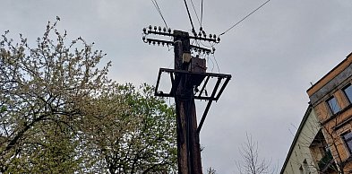 Kable nad ulicami w Tarnowskich Górach. Radna Małgorzata Macioła pyta o...