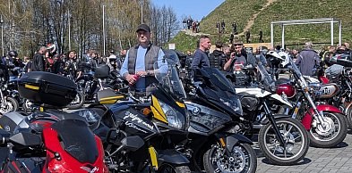 Ryk silników i szczytny cel. MotoStart w Piekarach Śląskich