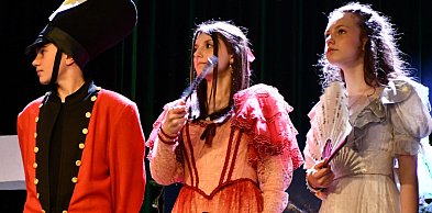 Radzionków. Dawno temu w Soplicowie. Mały jubileusz szkolnego teatru