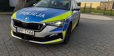 Tarnowskie Góry, os. Przyjaźń. Samochodem w hulajnogę