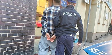 Tarnowskie Góry. Jechał pod wpływem narkotyków i z narkotykami w plecaku