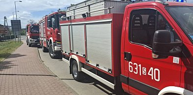 Zderzenie dwóch osobówek na DW 908. Sprawca...