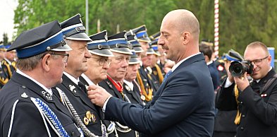 Wojewódzkie obchody Dnia Strażaka w nowej komendzie w Tarnowskich Górach