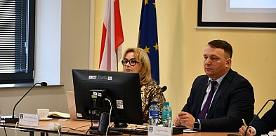 Szpital, budżet i zmiana nazwy szkoły. Jutro obrady Rady Powiatu Tarnogórskiego