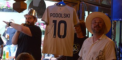 Tarnogórskie Spotkanie Brodaczy i licytacja koszulki Łukasza Podolskiego