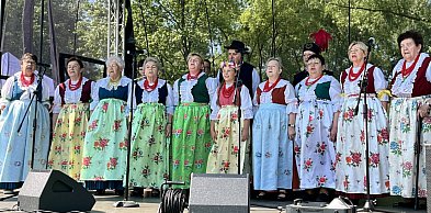 Ta Brynica piykno wieś! Muzyka, śląskie stroje i placki z zilberbronzą